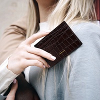 Dompet Kulit Unisex Cossni Laris Manis, Dompet Kartu Kredit Portabel, Desain Kustom