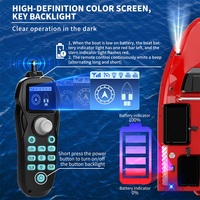 Bateau de pêche V803 RC avec détecteur de poissons, 4 bacs à appâts, double antenne, signal LED, télécommande pour la pêche à la carpe