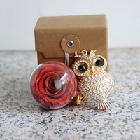 Großhandel Konservierte Blumen Schlüsselanhänger Personalisierte Hochzeitsgeschenke Gastgeschenke Souvenir