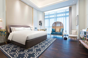 Juego de Muebles de Hotel de Lujo de Mediados de Siglo, Estilo Francés, Color Oro Champán, Estilo Art Deco, Suite con Acabado de Alto Brillo, Proyecto de Hostelería para Dormitorio - Product Image 6