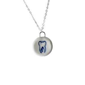 Oro placcato in ceramica stravagante <span class=keywords><strong>tulipano</strong></span> Vintage orecchini pendenti floreali Cottagecore estetica <span class=keywords><strong>collana</strong></span> di gioielli botanici per le donne - Product Image 2