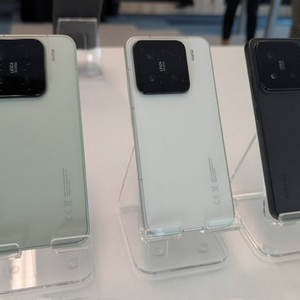 Xiao Mi 15 Versión Internacional Doble SIM ESIM Nuevo Original Genuino 5G Octa Core Pantalla OLED Inalámbrico Inglés - Product Image 3