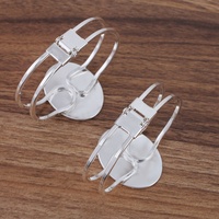 30*40mm Cabochons Ovales Blanc Base de Pierre Résultats Argent Plaqué Plateau Lunette Réglage Manchette Bracelet DIY Bijoux Accessoires