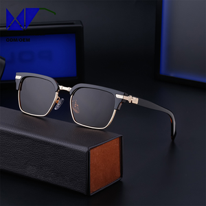 Gafas <span class=keywords><strong>de</strong></span> Sol Polarizadas Retro 2024 para Hombre, Marco <span class=keywords><strong>de</strong></span> Aleación con Logotipo Personalizado, <span class=keywords><strong>Azul</strong></span>, Rojo, Gris, Marrón, Protección UV400, <span class=keywords><strong>Lentes</strong></span> Polarizadas Resistentes a TAC - Product Image 1