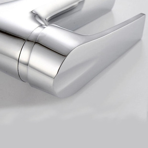 Grifo monomando cromado para lavabo, de montaje en encimera, con válvula de cerámica, mezclador de un solo orificio para lavabo - Product Image 4