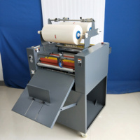 Machine de stratification de rouleau de séparation automatique de contrôle de température intelligent anti-curl simple face BFT-490B