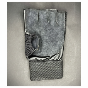 Gants de sport professionnels en cuir noir sur mesure pour la musculation, l'entraînement physique et les compétitions sportives - Product Image 1