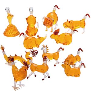 Bouteille à <span class=keywords><strong>vin</strong></span> en verre borosilicate de forme de <span class=keywords><strong>coq</strong></span> du zodiaque chinois, écologique, soufflée à la main, transparente, de petite taille, pour le bourbon - Product Image 2