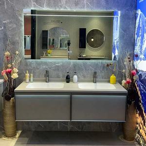 Usine de nouveaux meubles de salle de bain flottants de style européen de luxe <span class=keywords><strong>avec</strong></span> <span class=keywords><strong>miroir</strong></span> LED et bassin en céramique à vendre pour les appartements - Product Image 1