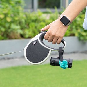 Tasma klipsi eller serbest tasma ve 1 rulo köpek kaka torbası ile el feneri köpek kaka torbası tutucu ile köpek atık torbaları dağıtıcı - Product Image 3