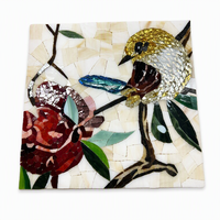 Mural Mosaik Seni Kaca Buatan Tangan Khusus dengan Motif Burung, Bunga, dan Batu untuk Dinding Fitur Villa, Hotel, dan Lobi