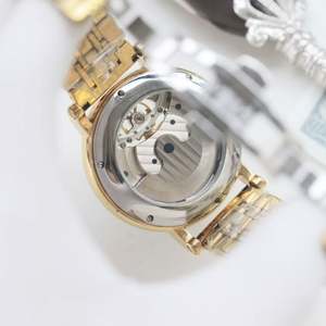 Montre mécanique de luxe pour homme, bracelet en acier inoxydable, verre saphir, résistance à l'eau 30 bars, style sport minimaliste - Product Image 6