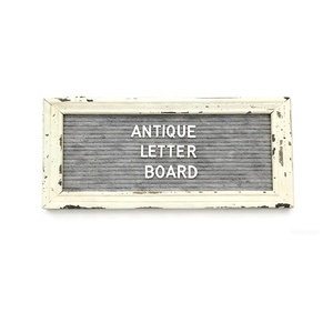 Petit tableau en feutre 12x5 avec 356 lettres, chiffres et symboles, mini tableau de messages modifiable avec cadre en bois, cadre rustique - Product Image 1