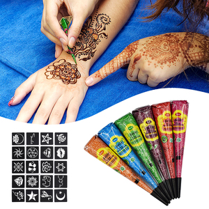 Peinture à ongles musulmane OEM 30ml finition mate, tenue 3-7 jours, teintes noir, bordeaux, rouge foncé, crème de henné - Product Image 5