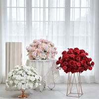 Offre Spéciale : Boule de fleurs en soie blanche avec gypsophile – Centre de table élégant pour mariages et événements, idéal pour la décoration intérieure et événementielle