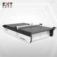 Tables de découpeuse de textile d'alimentation automatique Machine de découpe de modèle de numériseur de vêtements de mode avec l'outil de coupe de couteau rotatif