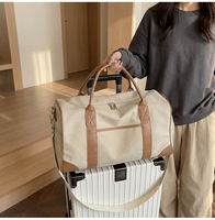 Sac de sport étanche OEM ODM, sac de gym personnalisé en tissu robuste avec poignée en cuir, sac de voyage cylindrique pour la nuit