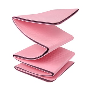 Tapete de Yoga y Pilates Plegable de TPE Reciclado Ecológico con Logotipo Personalizado y Opciones de Grosor de 4/6 mm - Product Image 3