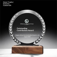 Cérémonie de remise des prix d'entreprise, souvenir d'entreprise, base en bois de hêtre, impression UV couleur intégrale, logo personnalisé, trophée en verre carré, trophée en bois