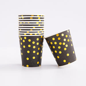 Vente en gros de 8 pièces de vaisselle jetable en papier <span class=keywords><strong>noir</strong></span> <span class=keywords><strong>et</strong></span> <span class=keywords><strong>or</strong></span> avec des points, gobelets, serviettes, assiettes, ensembles de vaisselle, assiettes en papier, vaisselle de table - Product Image 3