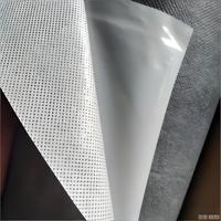 Membrane respirante imperméable en polypropylène de 0,16 à 0,5 mm, perméable à la vapeur, sous-couche de toiture pour toiture en pente, construction de toiture métallique