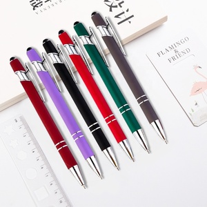 Stylo à bille en plastique souple <span class=keywords><strong>de</strong></span> marque, cadeau promotionnel, logo personnalisé en gros, stylo noir, revêtement en caoutchouc doux au toucher - Product Image 1