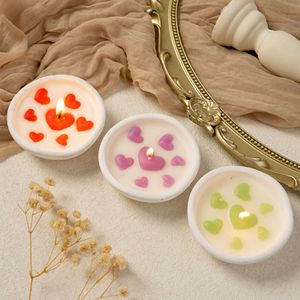 Hand‑poured Heart Pattern Soy Wax Scented Candle Romantic Aroma Candle For Valentine Party Giveaway Home Decor - Product Image 4