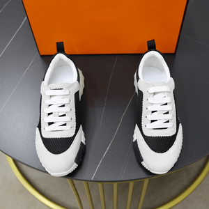 Baskets minimalistes de luxe discrètes pour hommes, en cuir suédé mélangé de qualité supérieure, avec amorti ergonomique tout au long de la journée et forme durable - Product Image 6