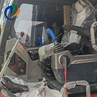 Excavatrice sur chenilles Hyundai HX225 de 22 tonnes d'occasion avec godet de 1,2 m³ pour l'exploitation minière