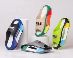 2023 All-match hommes et femmes antidérapants à l'extérieur pour porter des pantoufles de plage de bain - Product Image 5