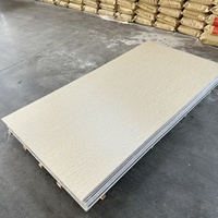 Plaque PVC marbrée moderne 1,22 x 2,44 m, panneau UV auto-adhésif, imperméable et ignifuge, pour décoration murale intérieure d'hôtel.