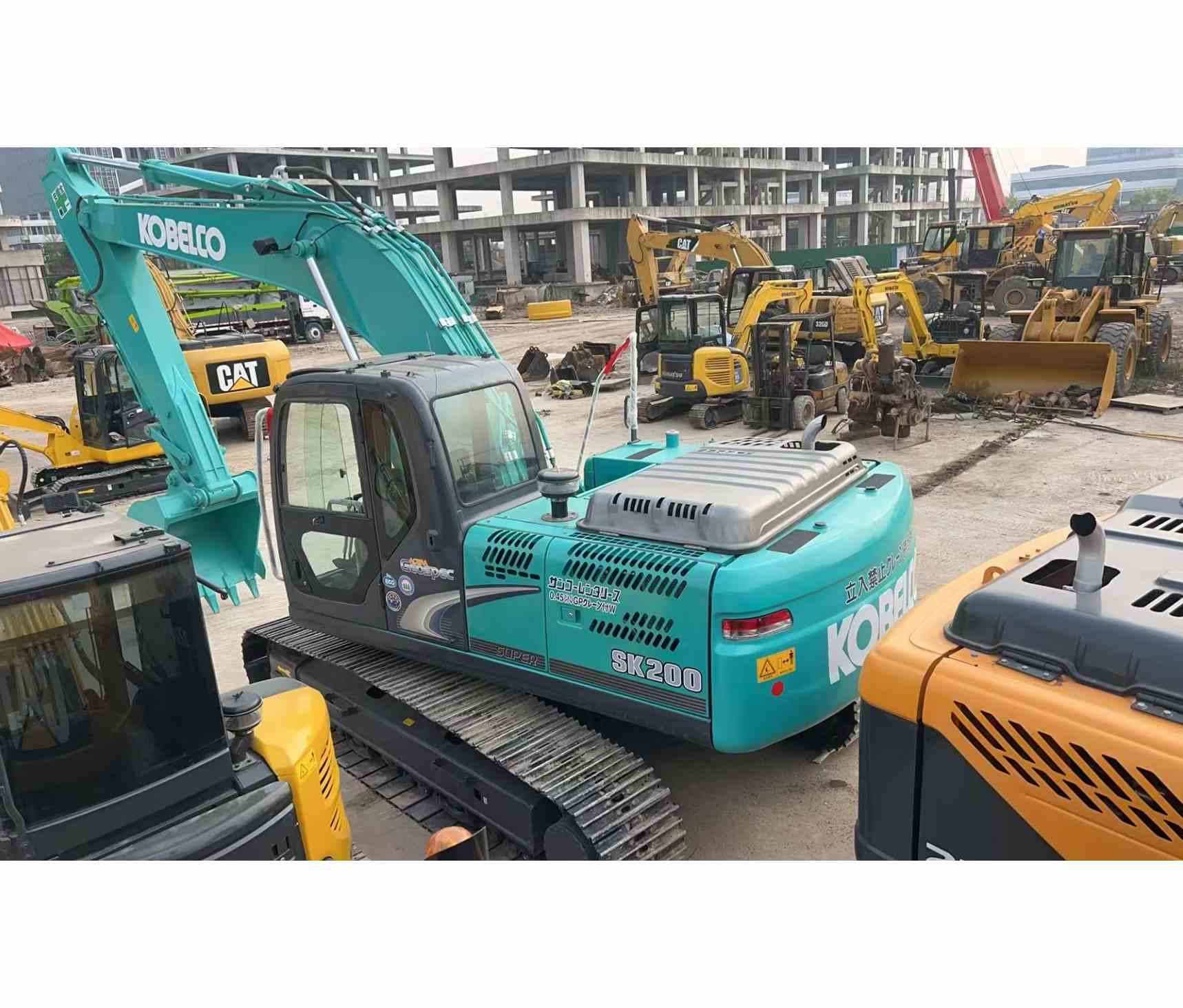 Японский оригинальный гусеничный экскаватор Kobelco SK 200-10, Землеройная техника с компонентами основного двигателя, б/у 200 Kobelco