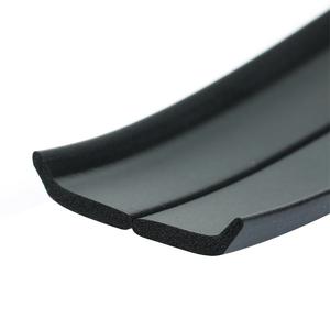 Approvisionnement joint <span class=keywords><strong>de</strong></span> <span class=keywords><strong>seuil</strong></span> <span class=keywords><strong>de</strong></span> <span class=keywords><strong>porte</strong></span> <span class=keywords><strong>de</strong></span> <span class=keywords><strong>garage</strong></span> joint <span class=keywords><strong>de</strong></span> sol étanche crème solaire coupe-vent hangar entrée extrusion bande <span class=keywords><strong>de</strong></span> caoutchouc - Product Image 1