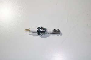 OEM Reliable SparkPlug Luxury Car Engine-Suited Ignition Pins Automotive Combustion Chamber-Applied <b>Heat</b>-Resistant Plugs - Product Image 2