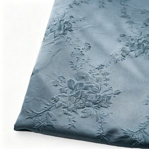 Tissu Jacquard Brocart Français Teint en Fil 100% Polyester Résistant à la Déchirure pour Robes de Mariée, Textiles de Maison et Chaussures - Product Image 1