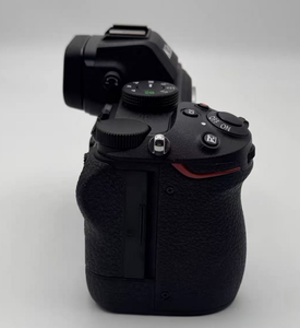 ราคาดี กล้องมือสอง Z5 ฟูลเฟรม มิเรอร์เลส บอดี้ 24.3MP BSI CMOS 5-Axis IBIS ช่องใส่การ์ด SD คู่ - Product Image 3