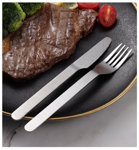 Juego <span class=keywords><strong>de</strong></span> cubiertos <span class=keywords><strong>de</strong></span> acero inoxidable <span class=keywords><strong>de</strong></span> 3 piezas, tenedor <span class=keywords><strong>de</strong></span> mesa <span class=keywords><strong>de</strong></span> boda, cuchara, cuchillo <span class=keywords><strong>con</strong></span> ESTUCHE <span class=keywords><strong>DE</strong></span> VIAJE sostenible - Product Image 3