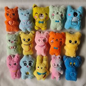 Mini Muñecos de Peluche Suaves para Máquinas de Garra, Venta al por Mayor a Precios Bajos para Lanzamiento en Bodas, Juego Interactivo y Decoración del Hogar - Product Image 2