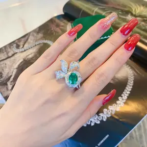 Schlussverkauf Luxus Smaragd Bling Diamant 5A-Level CZ Stein Hochzeitsringe S925 Sterlingsilber Damenringe Schmuck
