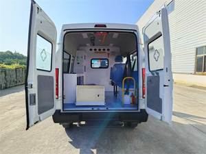 Ambulance Diesel Manuelle Neuve IVECOO 4X2/4X4 LHD/RHD, Véhicule Médical d'Urgence Direct Usine pour Hôpitaux et Services d'Urgence Médicale - Product Image 6