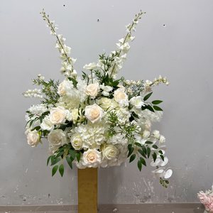 Centro de mesa de rosas artificiales realistas en rojo, <span class=keywords><strong>rosa</strong></span> y <span class=keywords><strong>naranja</strong></span>, personalizado de fábrica, para decoración de eventos de boda. - Product Image 4