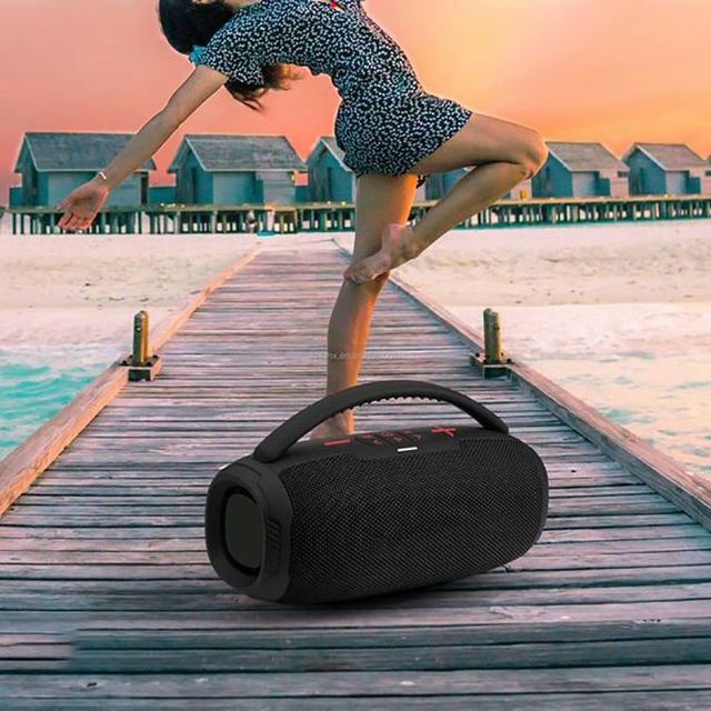 New Arrival Portable Amplifier Bass Stereo Subwoofer Outdoor Powerful Loud Sound IPX-6 Waterproof Wireless Speaker