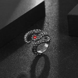 Precio al por mayor, en stock, joyería caliente, anillos de aleación de tentáculo de pulpo rubí de diseño de moda Punk Vintage Universal para hombres y mujeres - Product Image 4