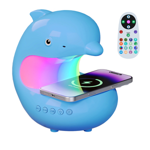 Thông Minh Chiếu Sáng Quà Tặng Bàn Đèn Sạc Không Dây LED Ánh Sáng Ban Đêm 15W Nhanh Chóng Sạc Không Dây Màu Xanh Răng Loa RGB Bảng Đèn - Product Image 6