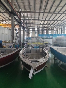Bateaux de sport à <span class=keywords><strong>console</strong></span> centrale en <span class=keywords><strong>aluminium</strong></span> de 5 m avec certification CE pour la pêche - Product Image 3