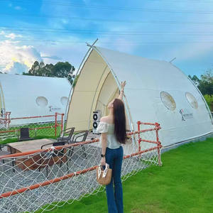 Tentes de glamping imperméables haute résistance Tente dôme en tissu Oxford de luxe Forme de voilier Hôtel Safari Camping <span class=keywords><strong>Structure</strong></span> en acier - Product Image 3