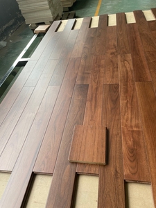 Piso de Madera Maciza de Teca China, Color Nogal, Resistente al Desgaste, para Decoración de Interiores Inmobiliarios - Product Image 6