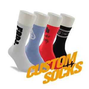 Chaussettes de sport sur mesure OEM, design personnalisé, polyester de haute qualité, chaussettes tubulaires rembourrées pour hommes et femmes avec logo unique - Product Image 6