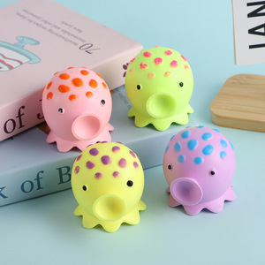 Jouet anti-stress créatif et original en forme de pieuvre avec ventouse, balle à presser classique pour soulager le stress - Product Image 1