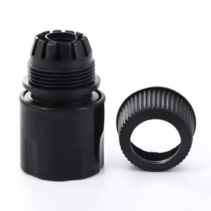Connecteur d'eau en plastique à 3 points noir pour lave-auto, raccord rapide pour tuyau - Product Image 1